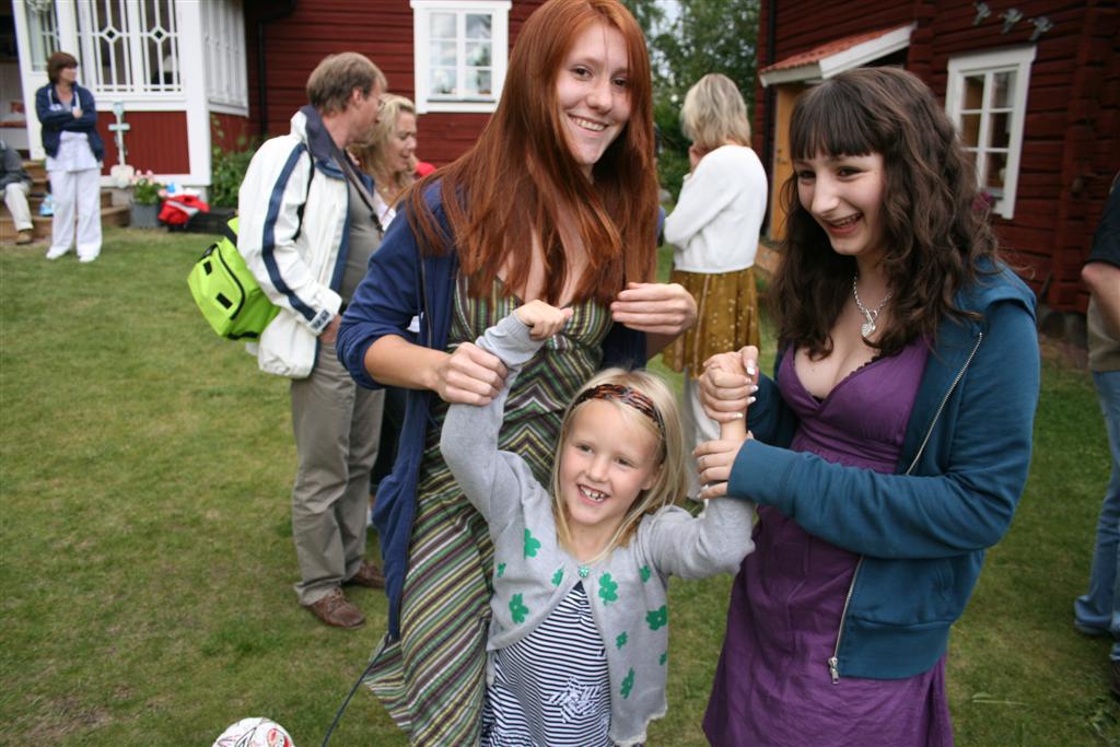 1002x660 pixels (122K)