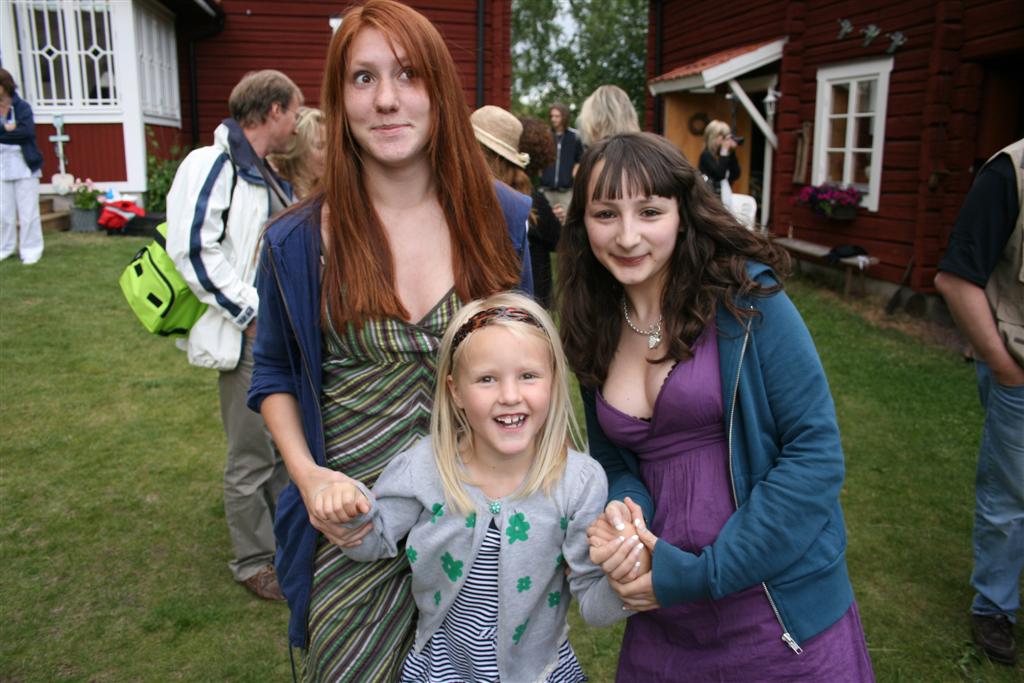 1002x660 pixels (117K)