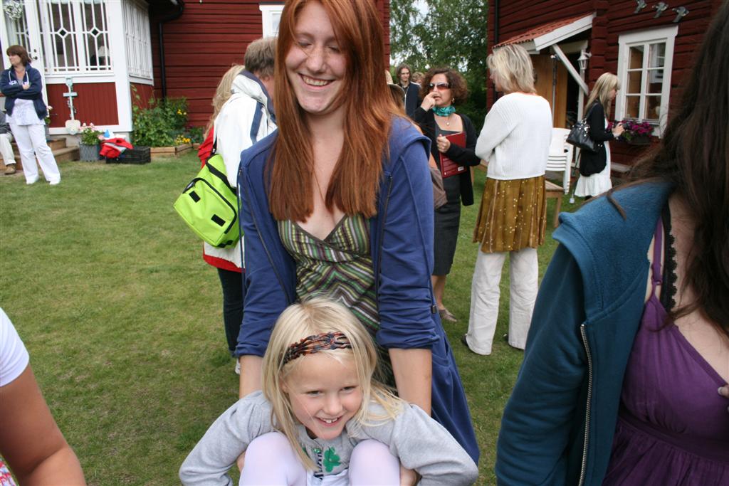 1002x660 pixels (127K)