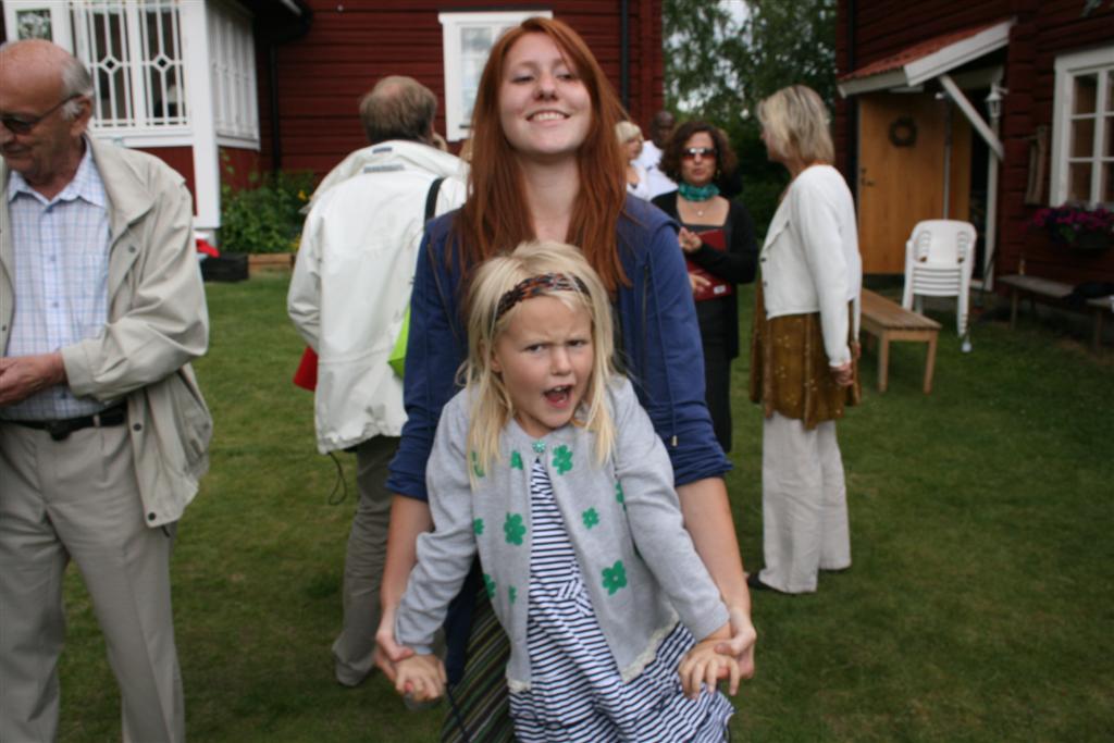 1002x660 pixels (94K)