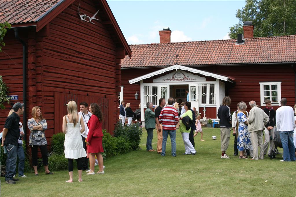 1002x660 pixels (143K)