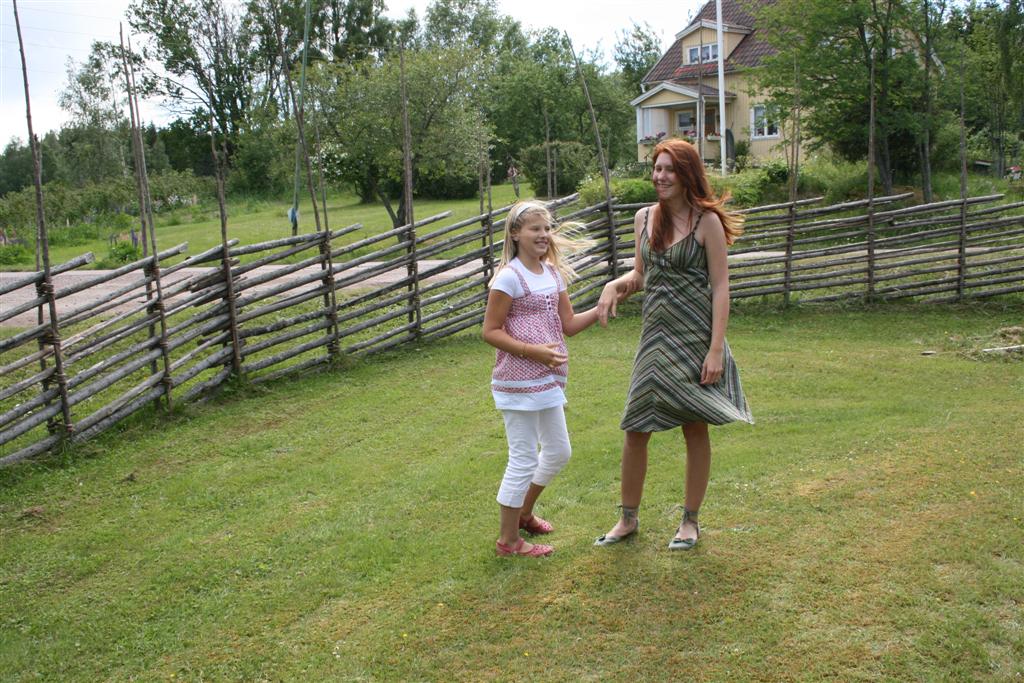 1002x660 pixels (175K)