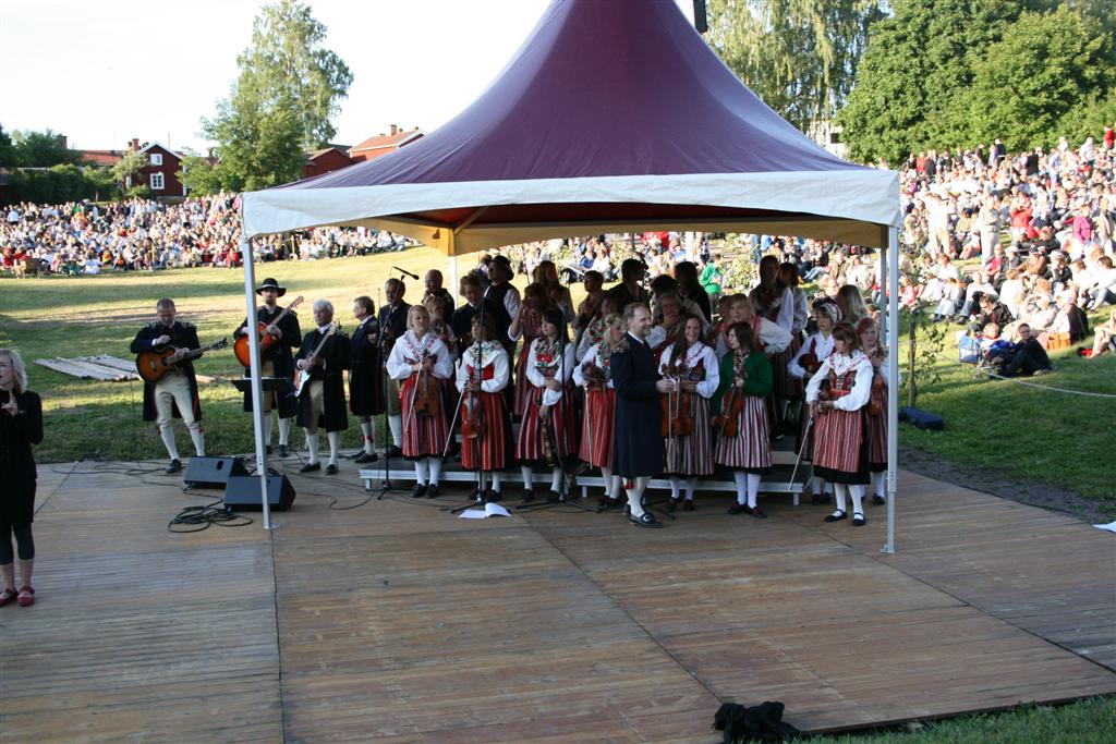 1002x660 pixels (150K)