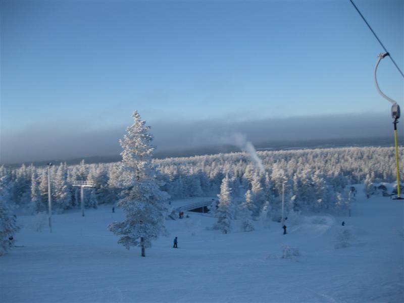 778x577 pixels (40K)