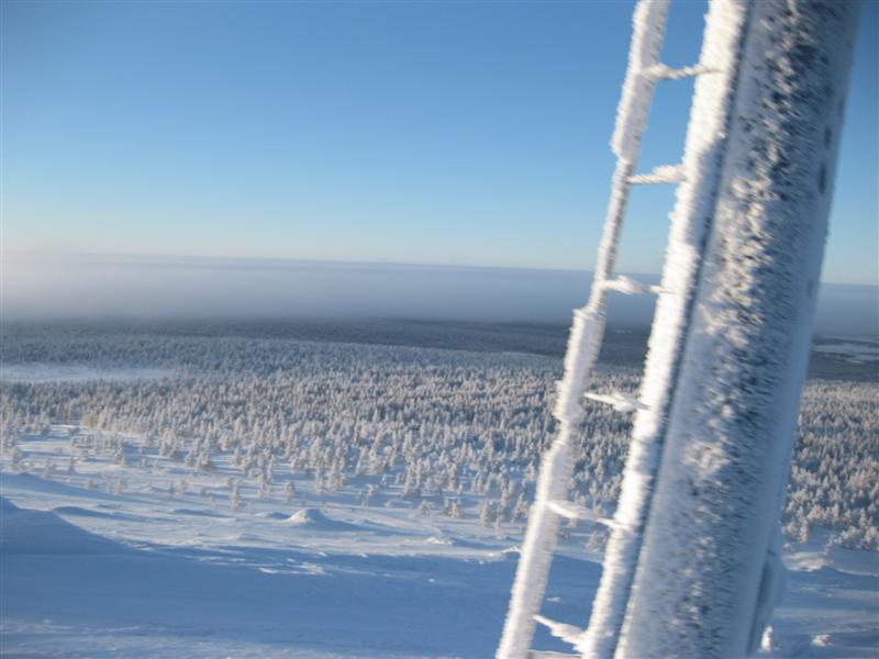 778x577 pixels (57K)