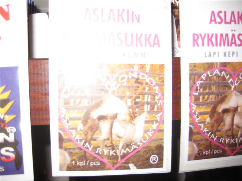 778x577 pixels (60K)