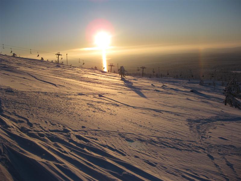 778x577 pixels (71K)