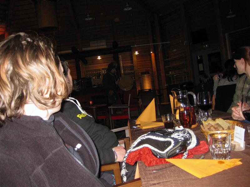 778x577 pixels (64K)