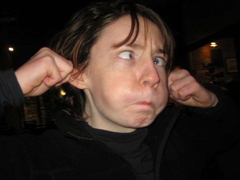 778x577 pixels (37K)